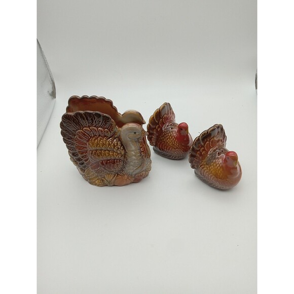 Vintage Turkey Salt & Pepper Shakers Glazed With Napkin Holder - Picture 1 of 12